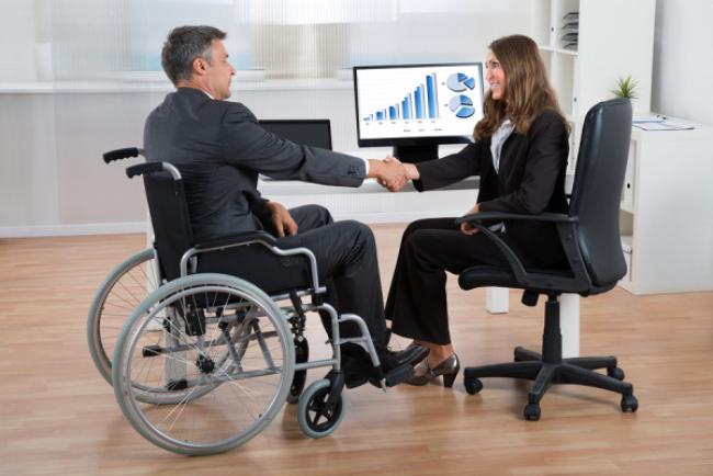 Пошук роботи: уряд створює платформу для допомоги людям з інвалідністю