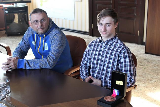 Віталій Коваль зустрівся із бронзовим призером Зимових юнацьких Олімпійських ігор Орестом Коваленком