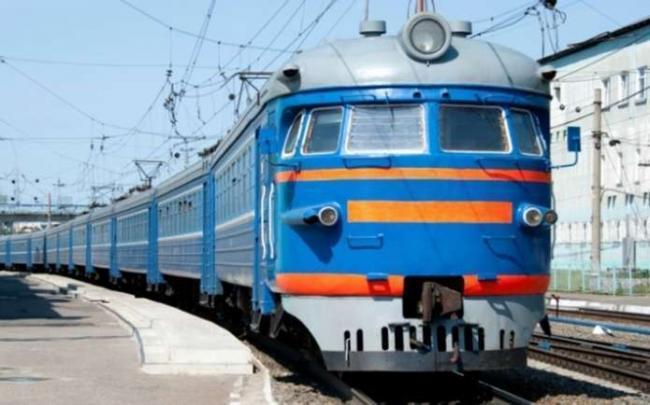 Поїзд до Івано-Франківська більше не прямуватиме через Здолбунів