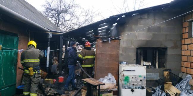 На Рівненщині від вогню врятували житловий будинок