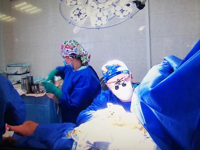 Рівненські лікарі провели третю операцію на працюючому серці