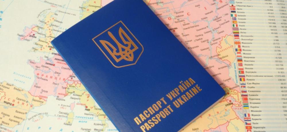 Тепер до Росії можна потрапити лише за закордонним паспортом