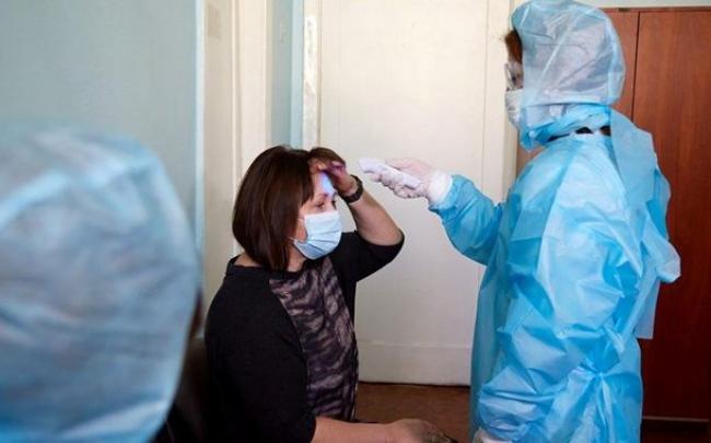 В Україні швидко зростає кількість хворих на коронавірус