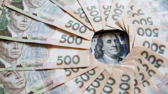 В Україні різко підскочив курс долара