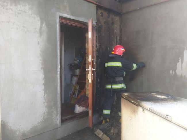На Рівненщині господарі самі врятували свій будинок від вогню (ФОТОФАКТ)