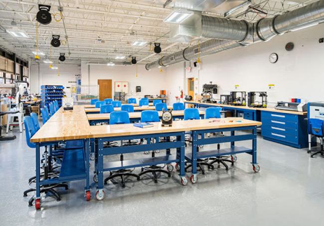 МОН розпочало прийом заявок на обладнання навчальних кабінетів і STEM-лабораторій 