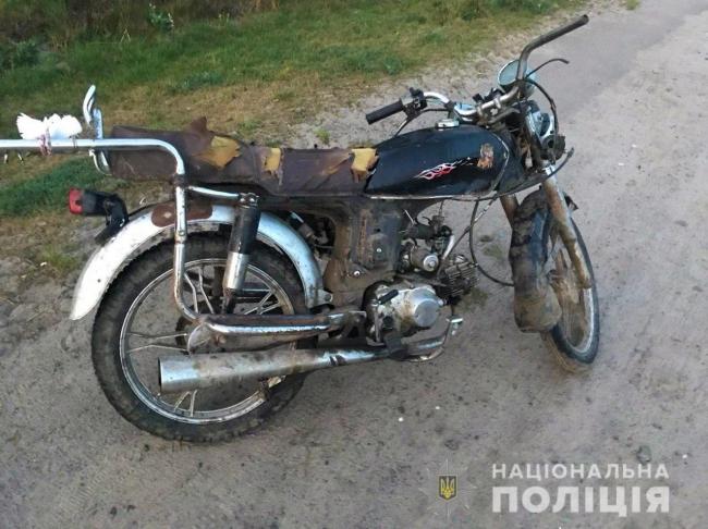 На незареєстрованому мотоциклі молодик потрапив у ДТП на Рівненщині