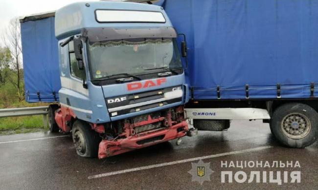 У поліції повідомили попередню причину ДТП із вантажівкою на Рівненщині