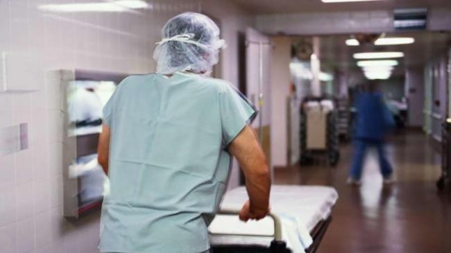 На Рівненщині помер пацієнт з важкою пневмонією: його перевіряють на коронавірус