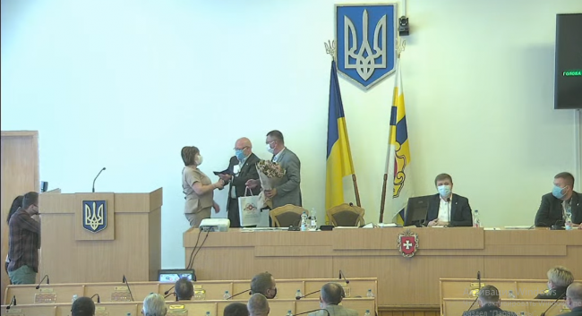 На сесії Рівнеоблради представили нову депутатку
