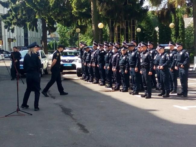 23 громади Рівненщини отримали 23 поліцейські автомобілі (ФОТО)