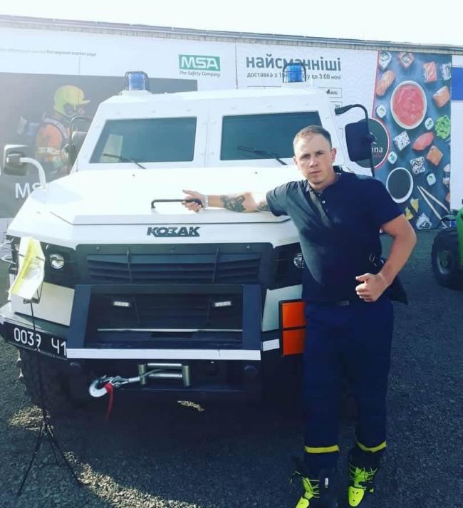 Молодому пожежнику із Рівненщини збирають кошти на дороговартісне лікування