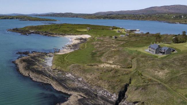 Приватний острів біля узбережжя Ірландії продали за понад 6,3 мільйона доларів
