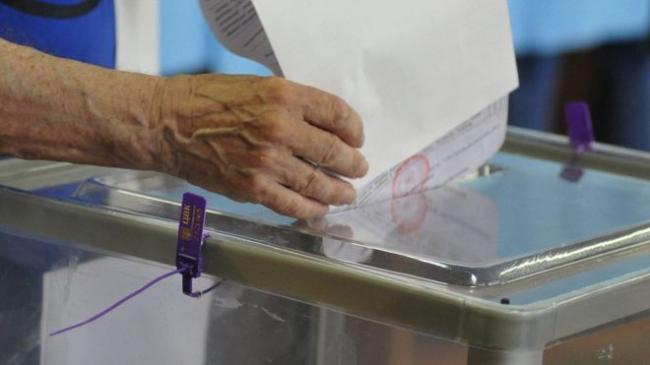 Скільки виборців у районах Рівненщини мають прав голосу на місцевих виборах?