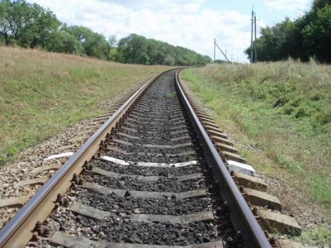 На залізничних коліях на Рівненщині загинув чоловік