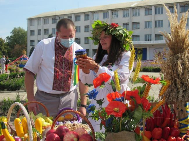 У райцентрі на Рівненщині відбулось фольклорне свято