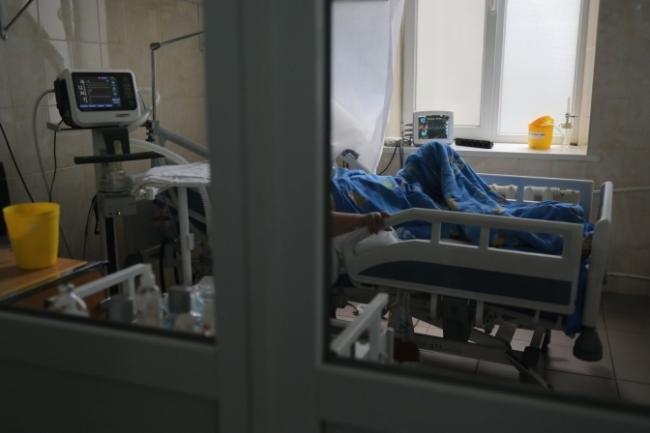 У опорних лікарнях Рівненщини - 144 хворих на COVID-19 знаходяться у важкому стані