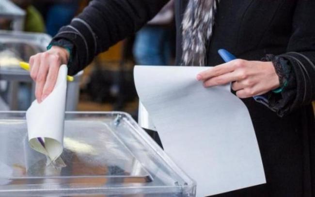 Показали, якими будуть бюлетені для голосування на виборах депутатів Рівненської облради