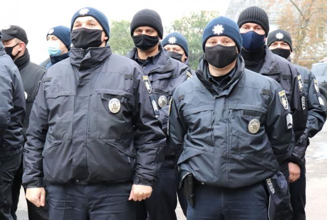 Сьогодні у Рівному поліція перевірятиме громадські місця: осіб без масок штрафуватимуть