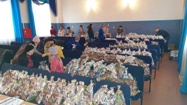 На Сарненщині для дітей приготували подарунки на Миколая