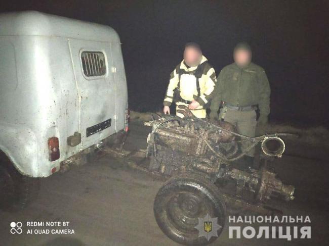 Рейди на старателів: поліція Рівненщини вилучила мотопомпу для видобутку бурштину