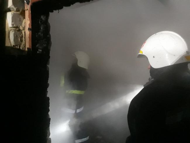 У Острозькому районі сталась пожежа (ФОТО)