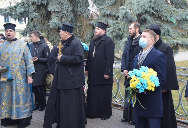 У Рівному молилися за Героїв України