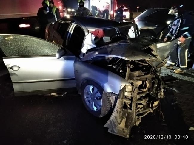 У нічній аварії на Рівненщині травмувались четверо людей: водій - у реанімації