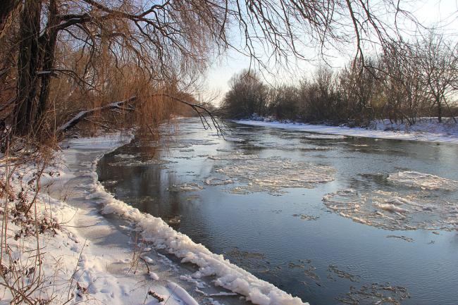 На річках Рівненщини очікується встановлення льодоставу
