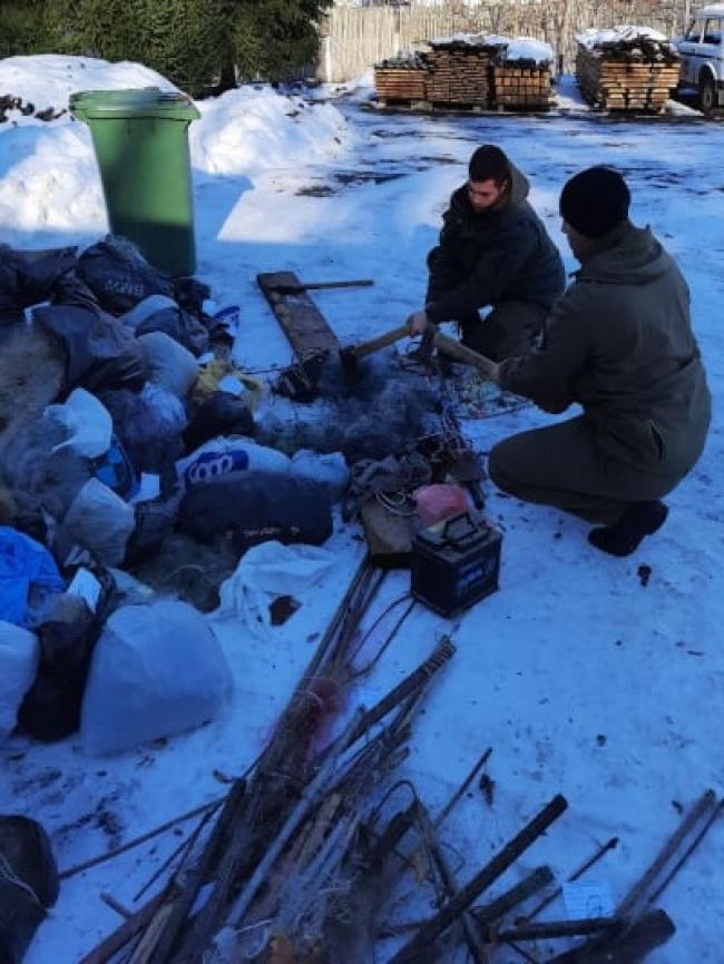На Рівненщині спеціалісти рибоохоронного патруля знищили понад 20 км сіток