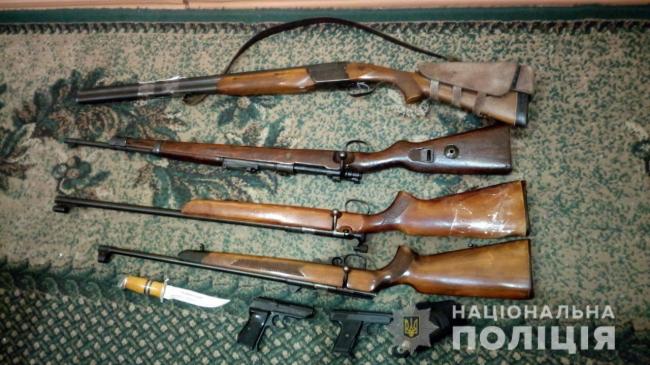 Скільки зброї та набоїв здали мешканці Рівненщини поліції за тиждень? 