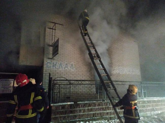 На Рівненщині сталась пожежа у господарській будівлі (ФОТО)