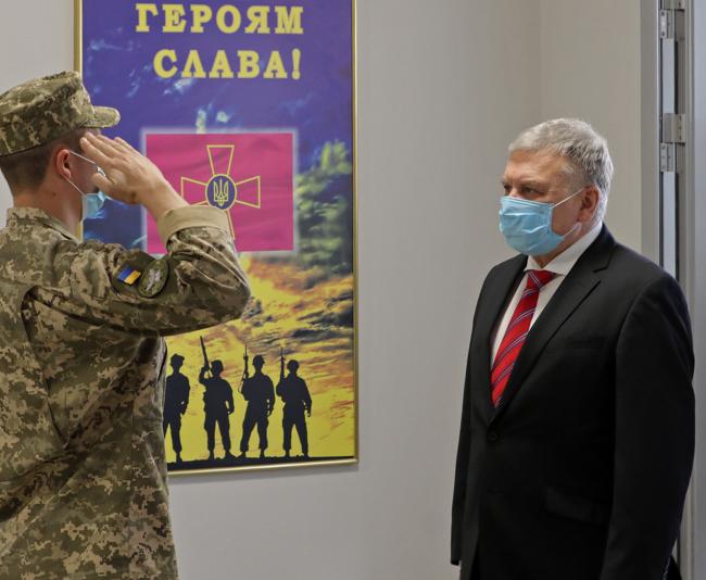 Українські військові звання переведено на коди військових рангів НАТО
