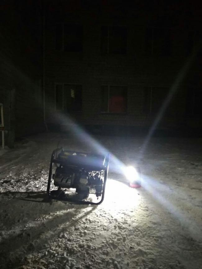 Уночі в лікарні на Рівненщині зникла електрика: була загроза життю пацієнта, який підключений до ШВЛ