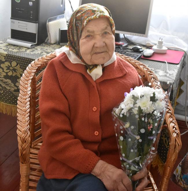 Була свідком голодомору: жителька Рівненщини відзначила 101-й день народження