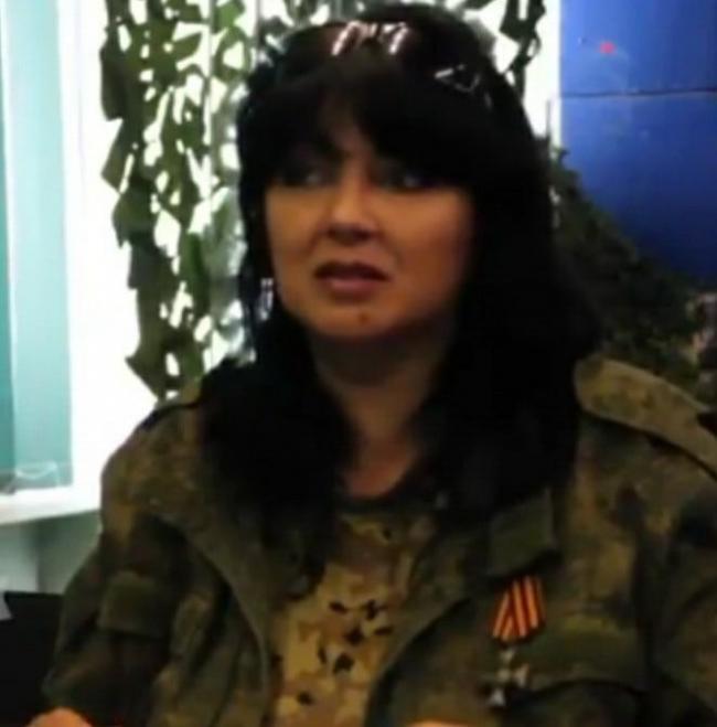 Правоохоронці розшукують жительку Донецька, яку підозрюють у державній зраді