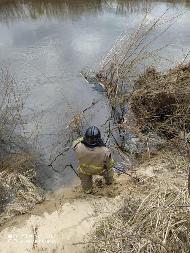 У річці на Сарненщині виявили мертве тіло