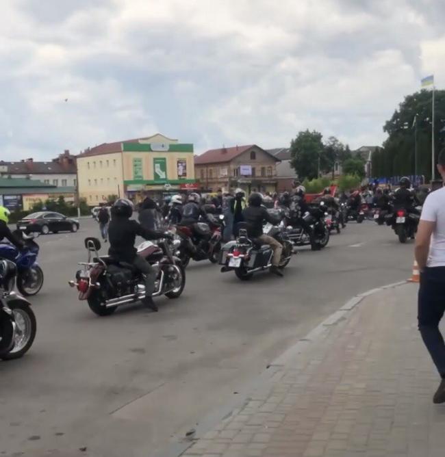 У Дубно з`їхались мотоциклісти (ВІДЕО)