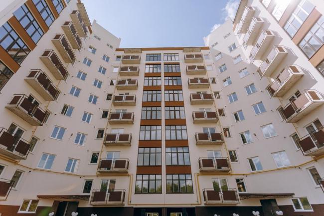 У місті Дубно власники квартир отримали ключі від омріяних помешкань у ЖК «Добробуд» (ФОТО)