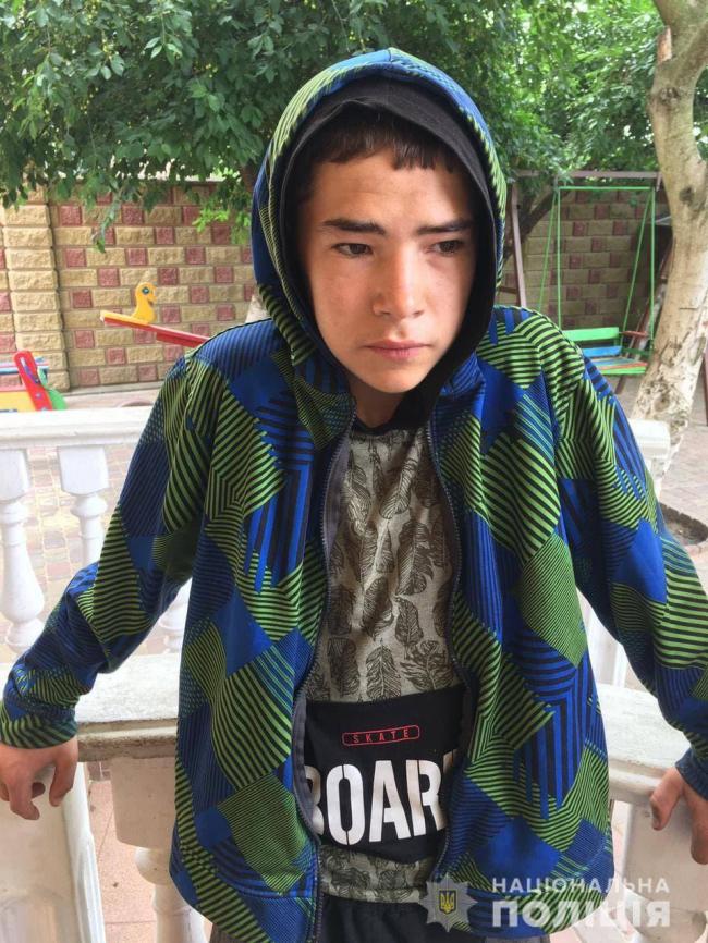 Із будинку сімейного типу у Рівненському районі зник 14-річний хлопець: його розшукують