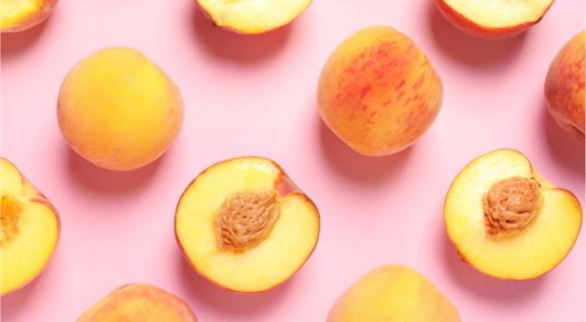 Як вибрати смачні персики, нектарини та абрикоси?