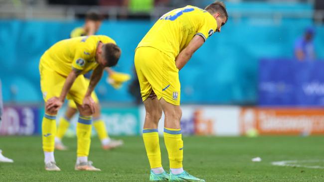 Збірна України розгромно програла англійцям