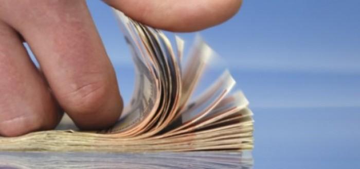 Середня зарплата на Рівненщині перевищує 13 тисяч гривень