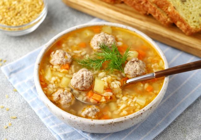 Суп з фрикадельками: простий рецепт