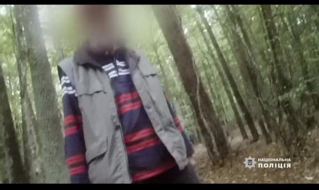 На Рівненщині дідусь пішов у ліс по гриби та загубився: оприлюднили відео пошуків