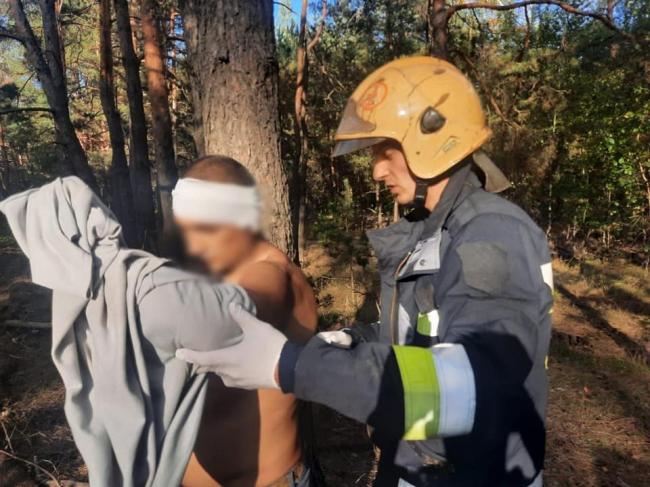 На Рівненщині рятувальники повертались із відрядження і стали свідками аварії (ФОТО)
