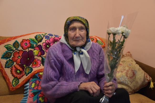 У селі на Рівненщині мати-героїня відзначила 90-річний ювілей