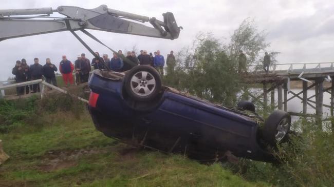 Водію було 24 роки: відомі обставини ДТП на Рівненщині, у якій авто злетіло з мосту