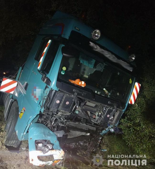 У ДТП у сусідній області загинули водій та пасажирка "Ауді" з Рівненщини
