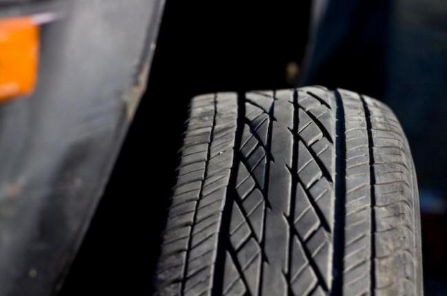 Змінити шини на зимові: коли водіям варто міняти гуму